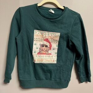 Green Holiday Sweatshirt with Taylor Swift Graphic. Girl’s Size Large (9/10)